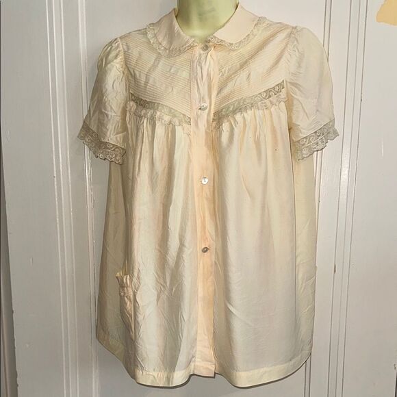 Vintage Other - Vintage 50s/60s Barbizon Peach Lace Trim Pajama Top or Bed‎ Jacket